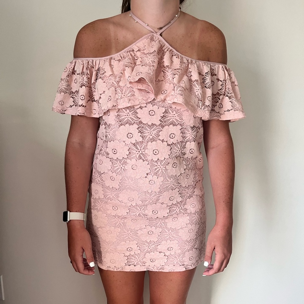 BB Dakota pink flowery lace dress